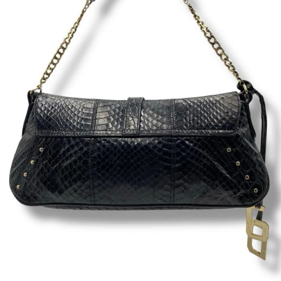 Dolce & Gabbana Black Leather Shoulder Bag with Gold Ring - Picture 3 of 11